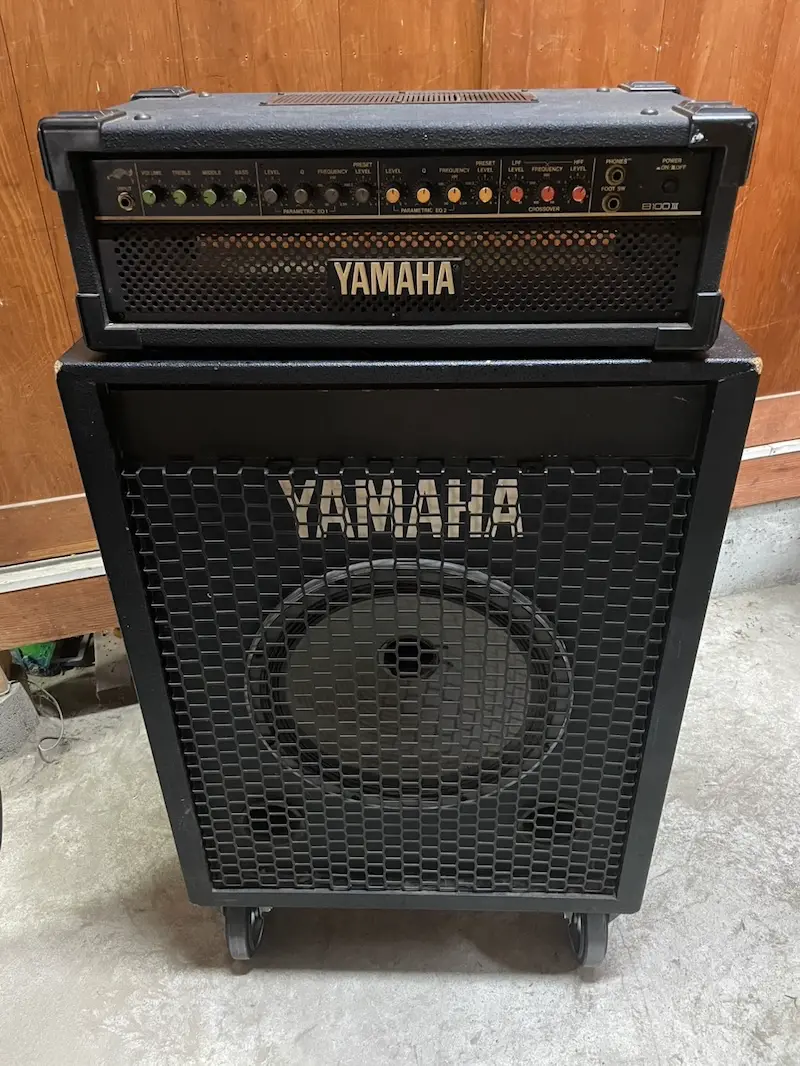 YAMAHA B100ⅢとVR150B
